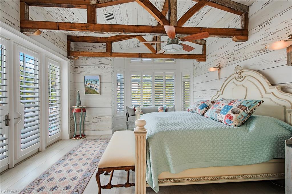 AQUALANE SHORES - Residential