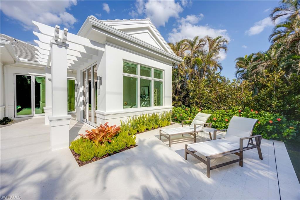 PARK SHORE - Residential