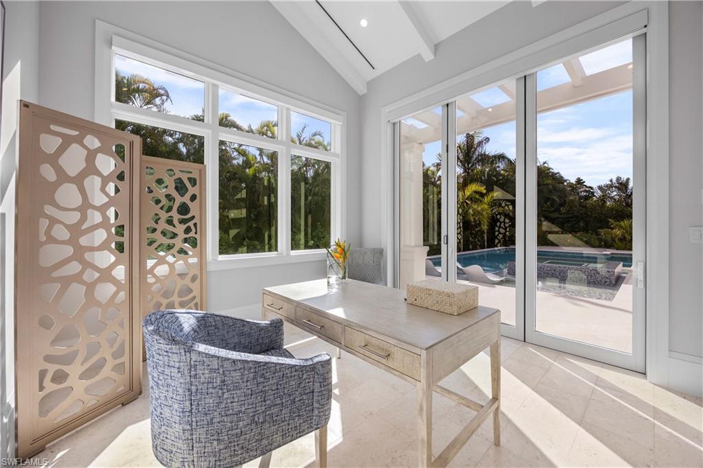 PARK SHORE - Residential