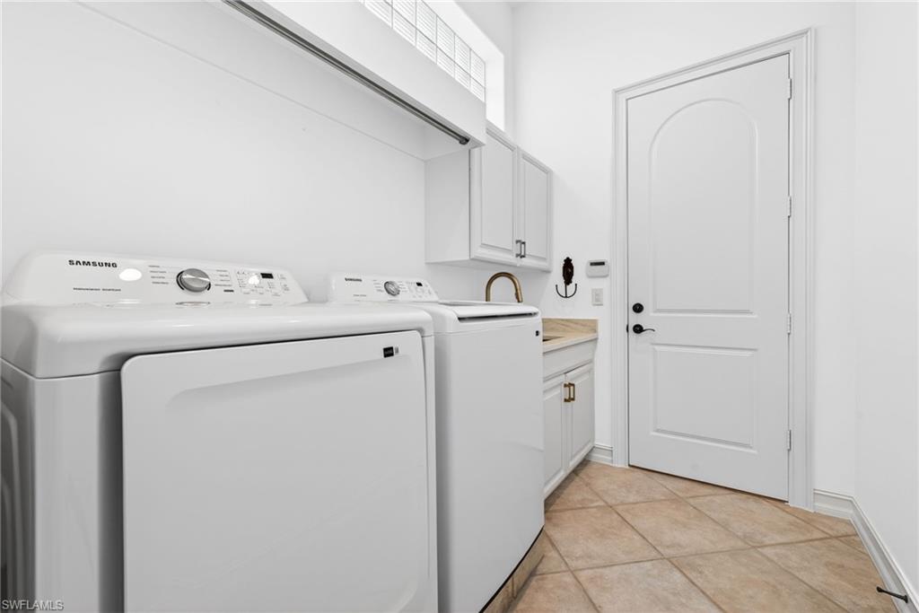 SPYGLASS POINTE - Residential Lease