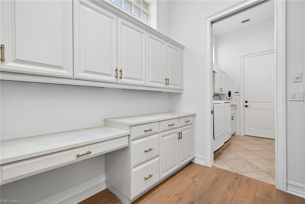 SPYGLASS POINTE - Residential Lease