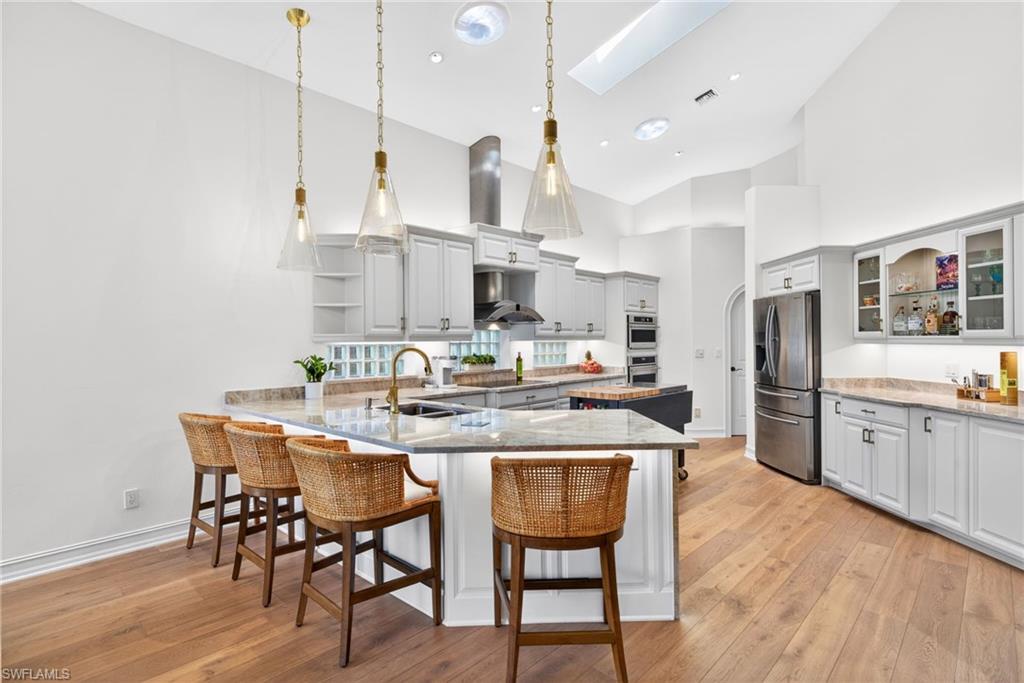 SPYGLASS POINTE - Residential Lease