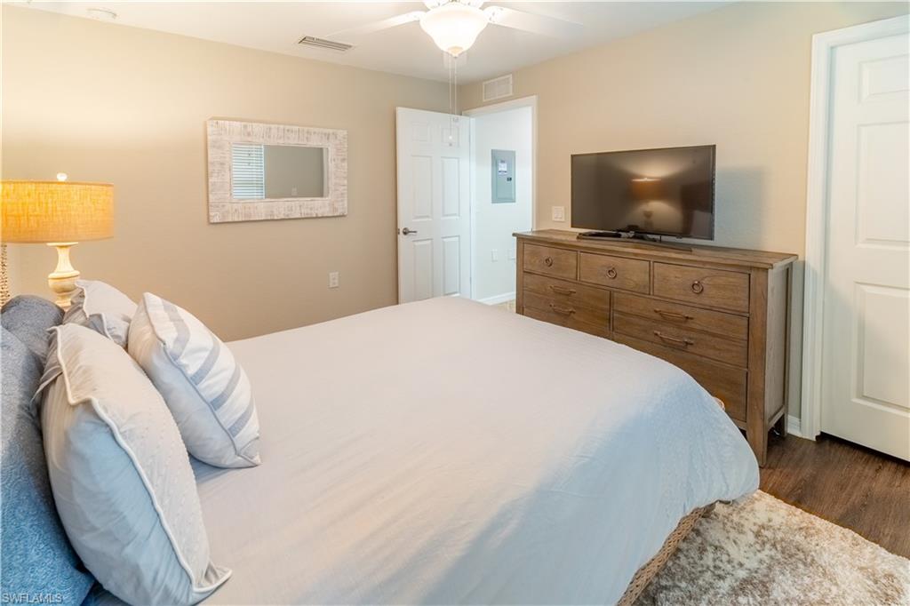 AVELLINO - Residential Lease