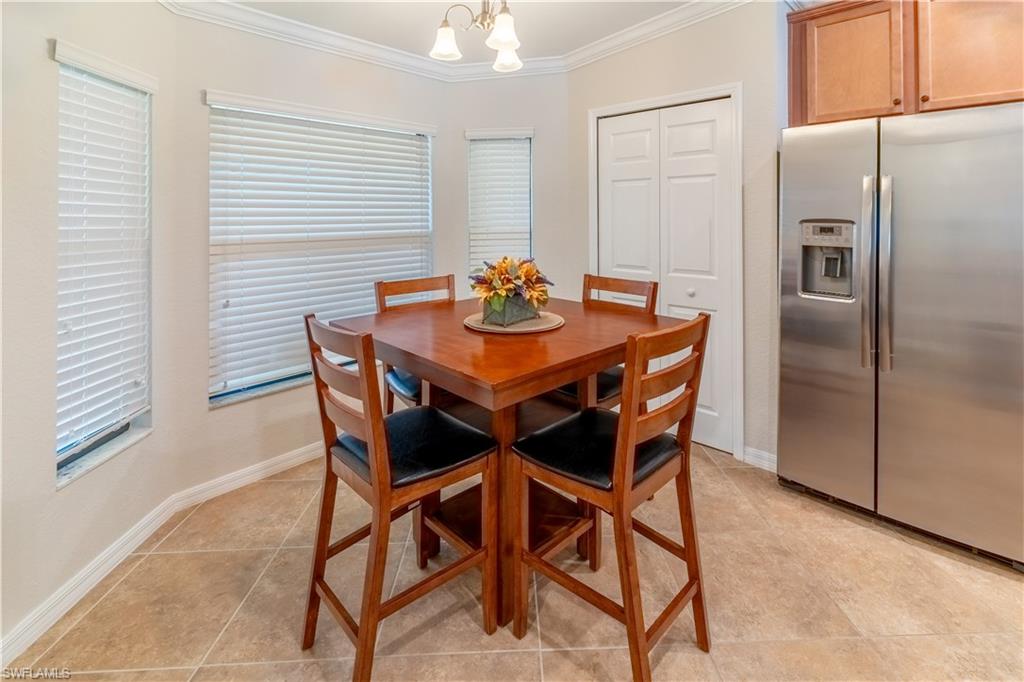 AVELLINO - Residential Lease