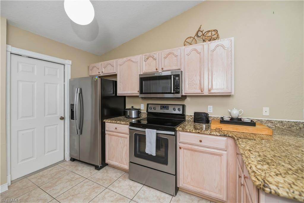 PINE HAMMOCK - Residential