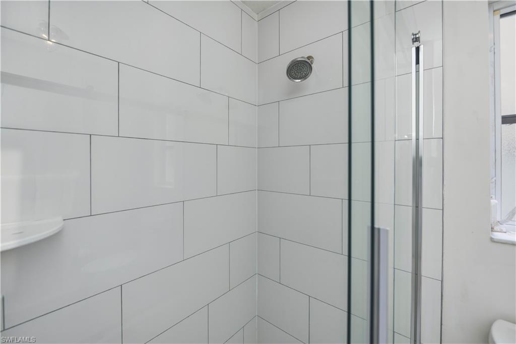 PINE HAMMOCK - Residential