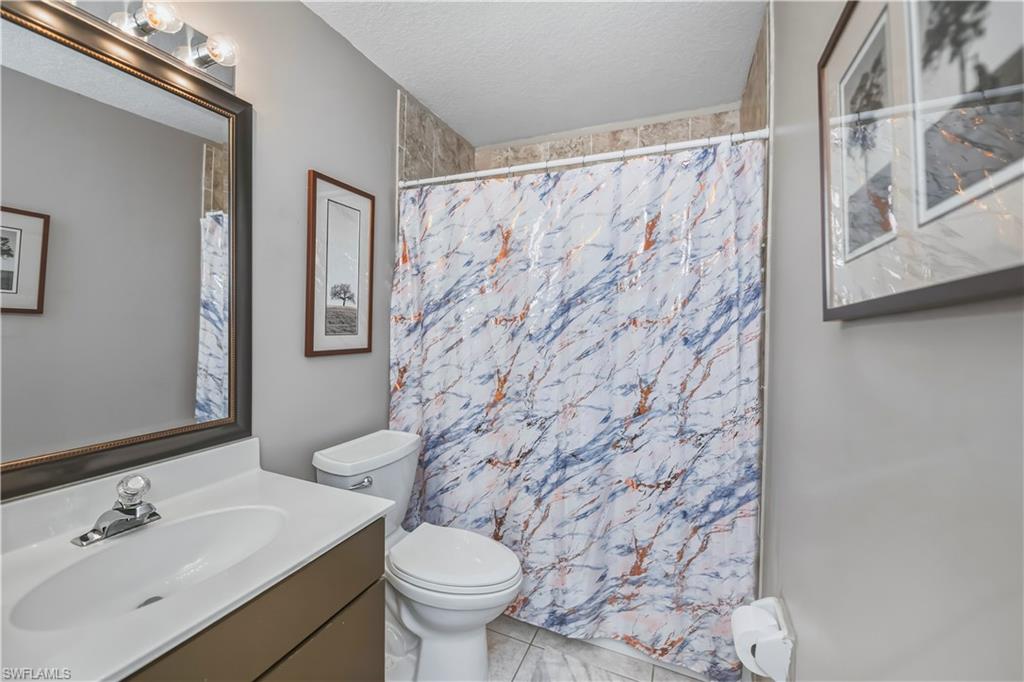 PINE HAMMOCK - Residential