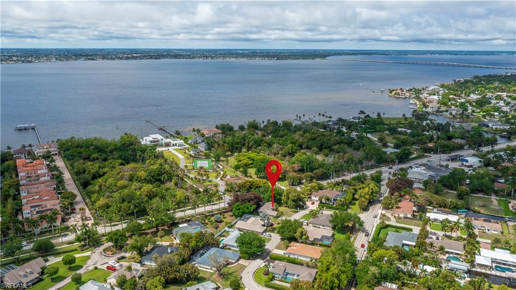 PINE HAMMOCK - Residential