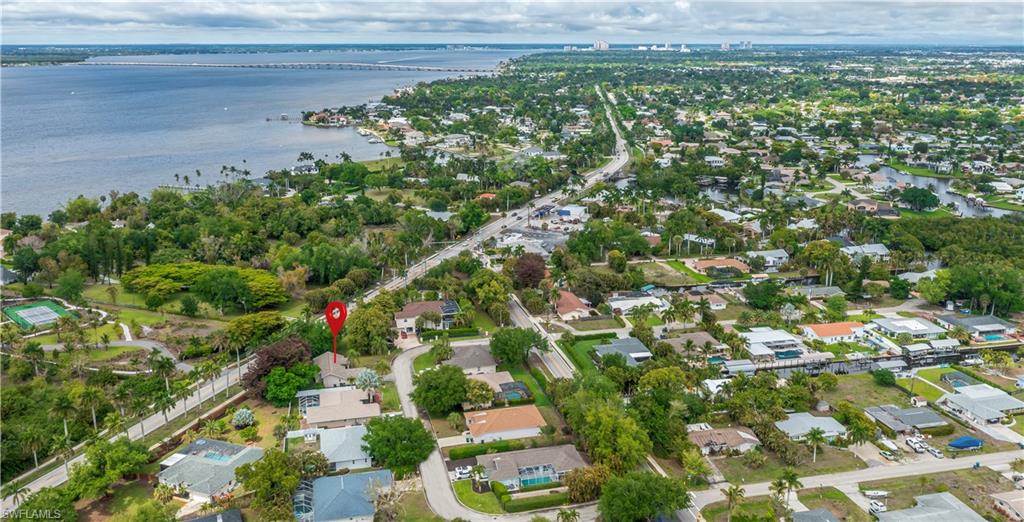 PINE HAMMOCK - Residential