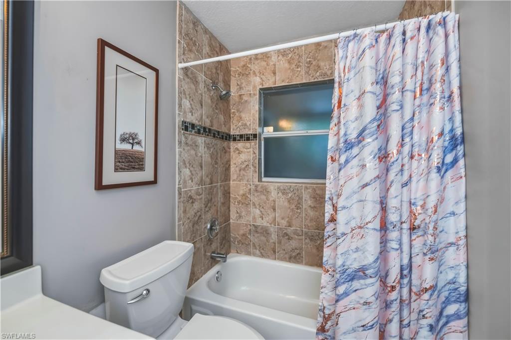 PINE HAMMOCK - Residential