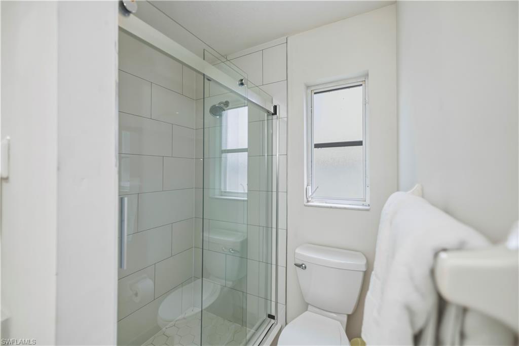 PINE HAMMOCK - Residential