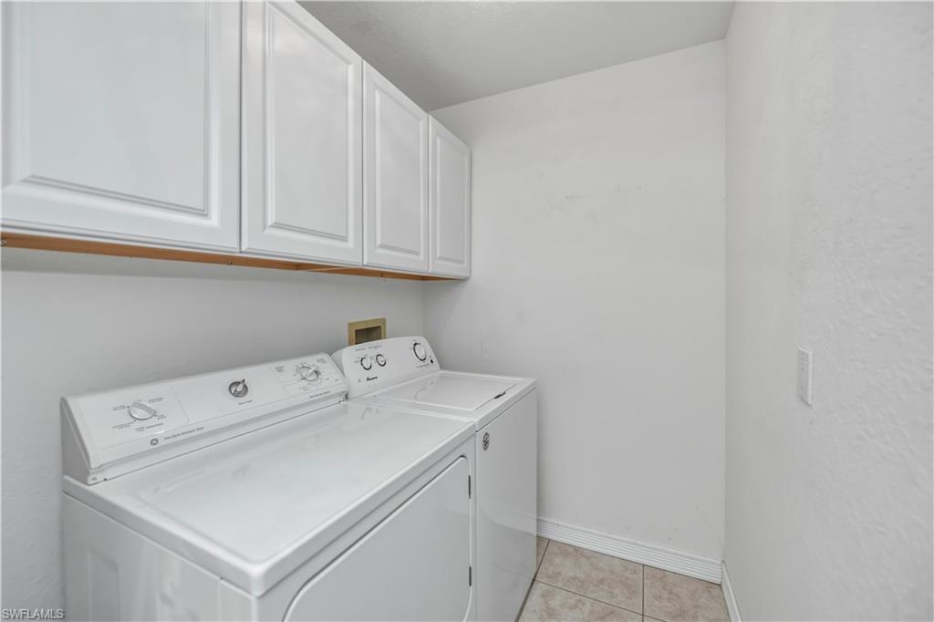 PINE HAMMOCK - Residential