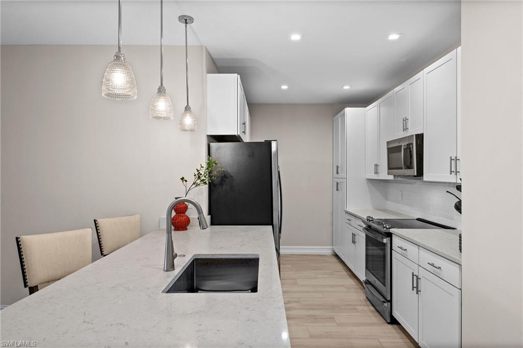 VANDERBILT RESERVE - Residential