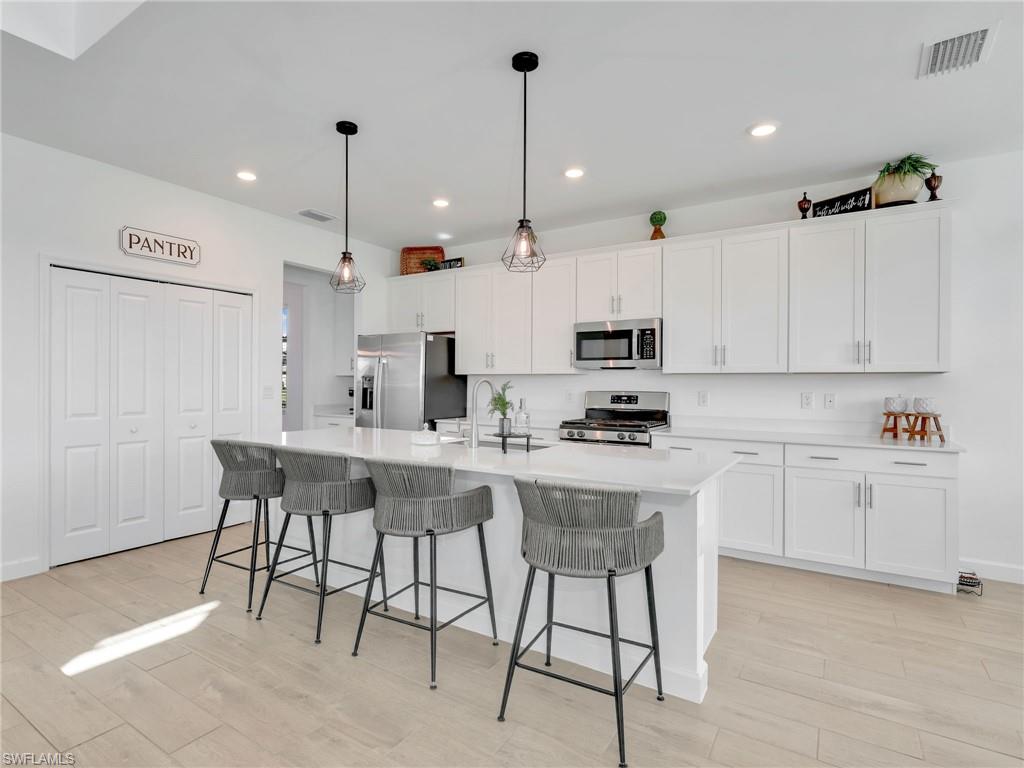 VERDANA VILLAGE - Residential