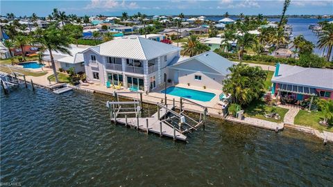 11593 Island AVE MATLACHA FL 33993