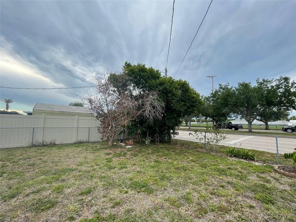 FORT MYERS - Residential
