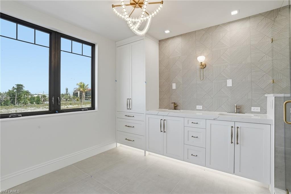 GULFSIDE 12 - Residential