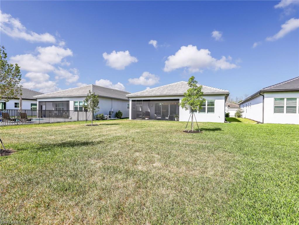 VALENCIA TRAILS - Residential