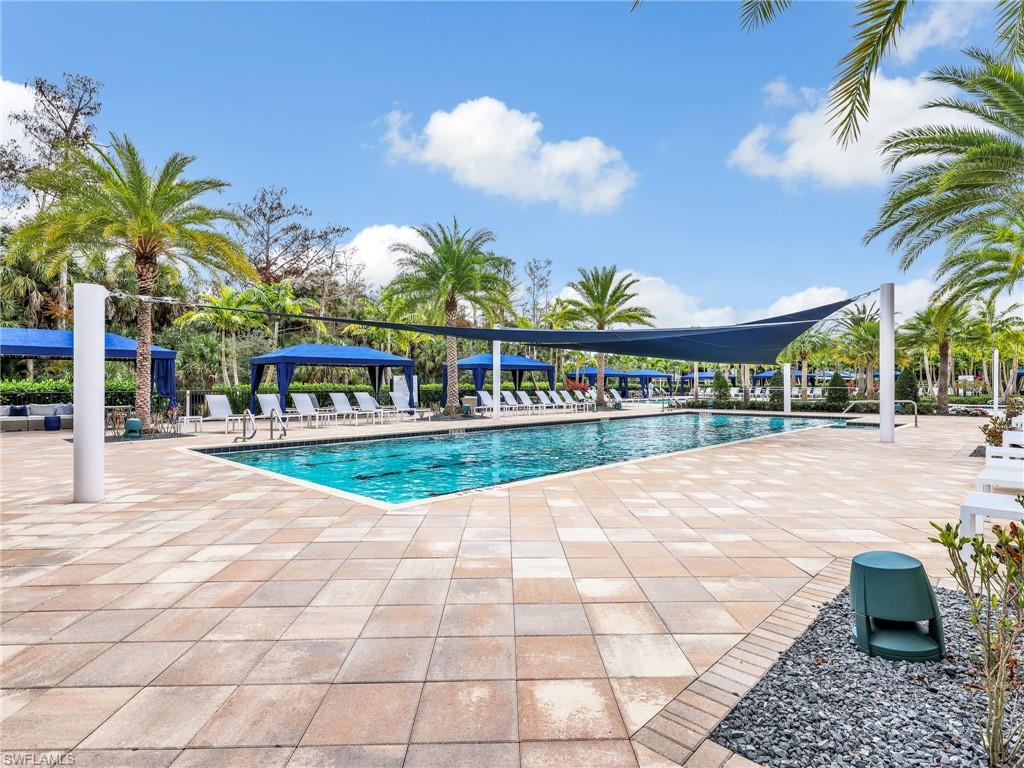 VALENCIA TRAILS - Residential