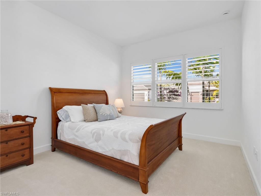 VALENCIA TRAILS - Residential