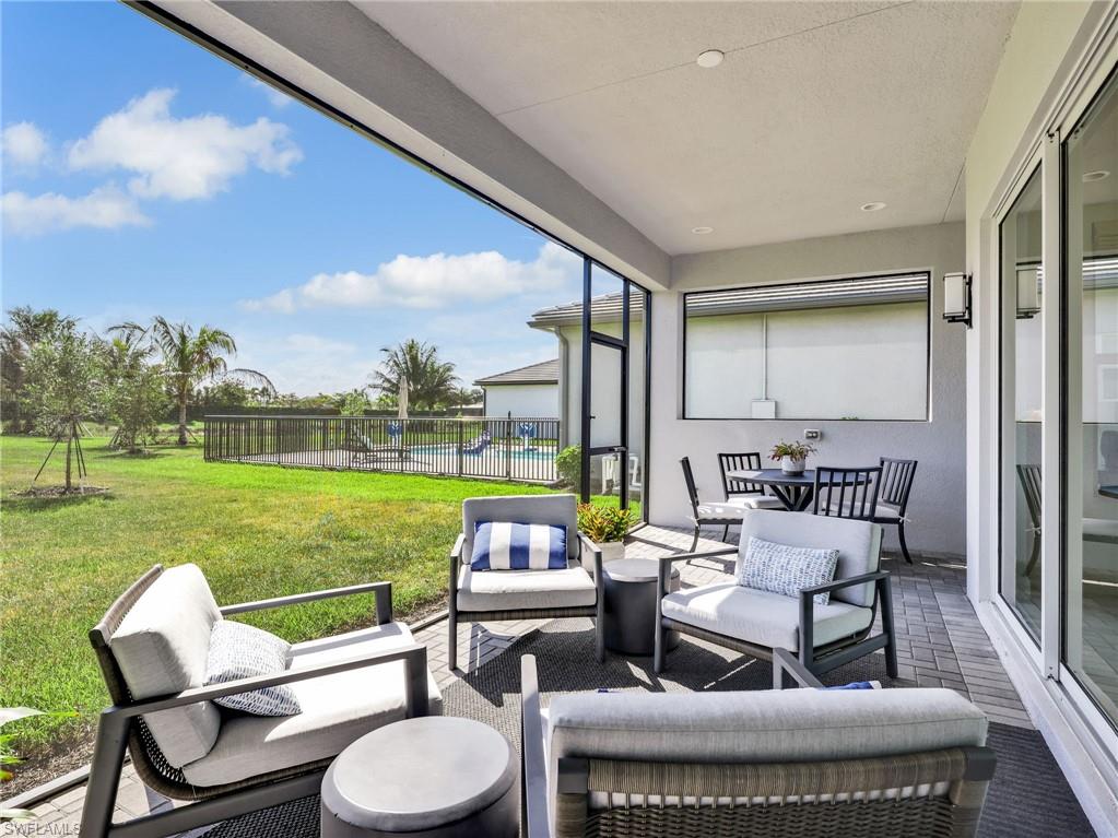 VALENCIA TRAILS - Residential