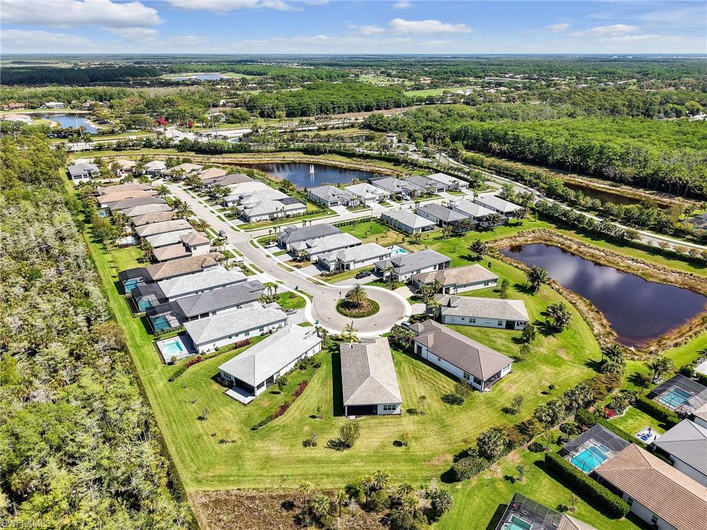 VALENCIA TRAILS - Residential