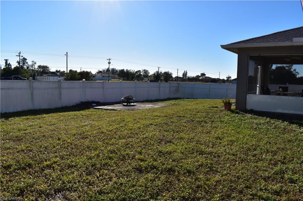 CAPE CORAL - Residential