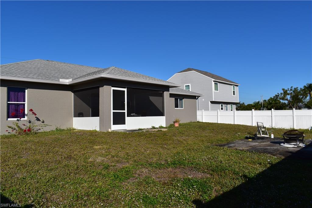 CAPE CORAL - Residential