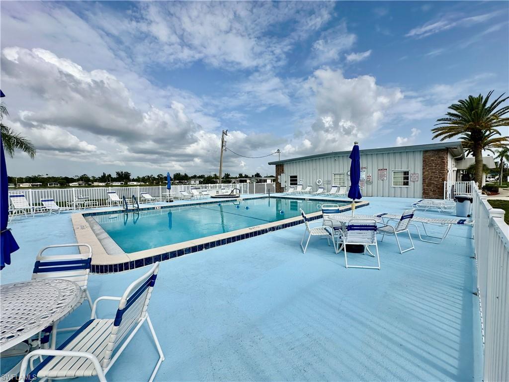 LAKE ARROWHEAD MOB VILLAGE - Residential