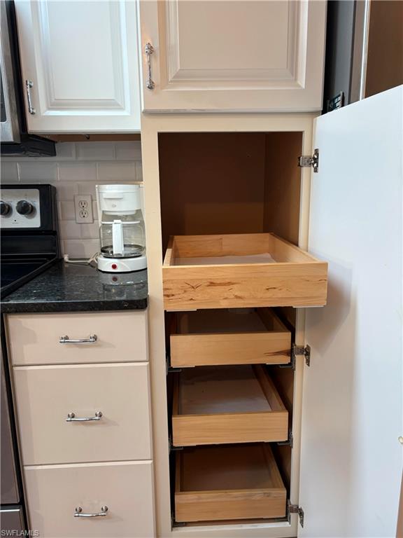 LAKE ARROWHEAD MOB VILLAGE - Residential