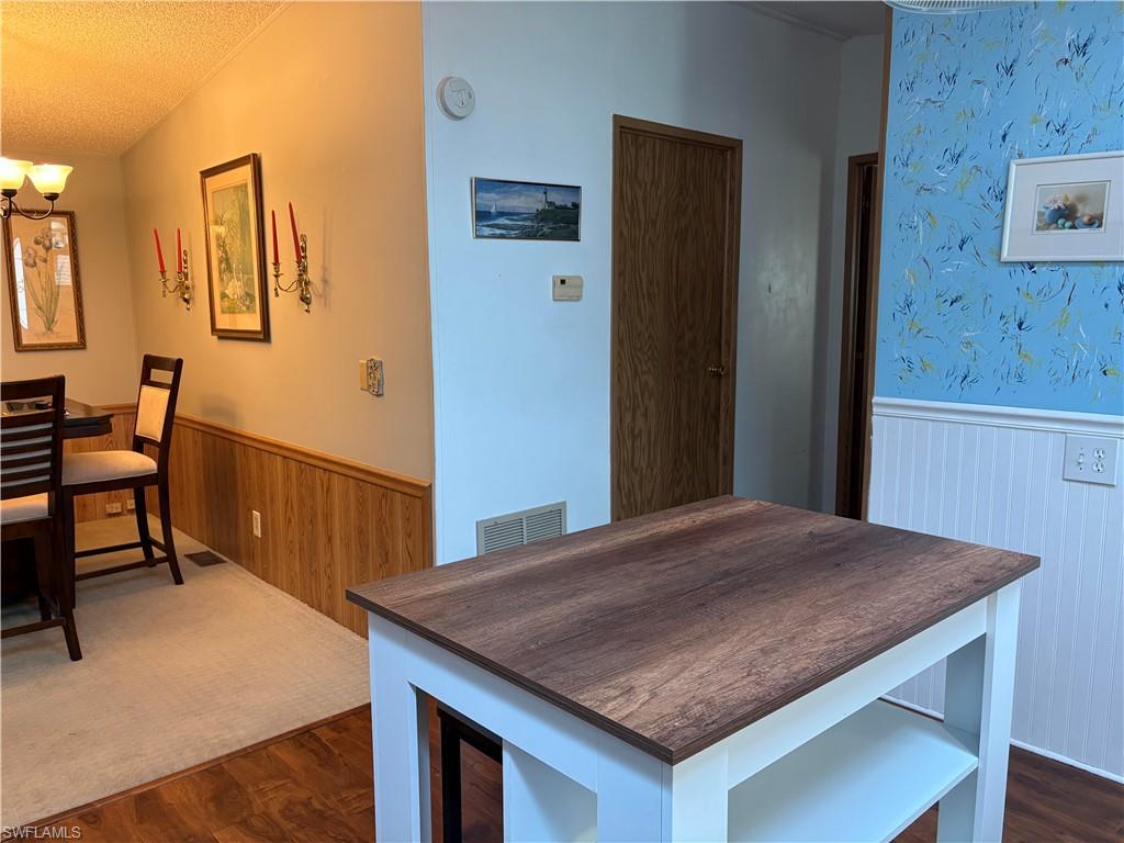 LAKE ARROWHEAD MOB VILLAGE - Residential