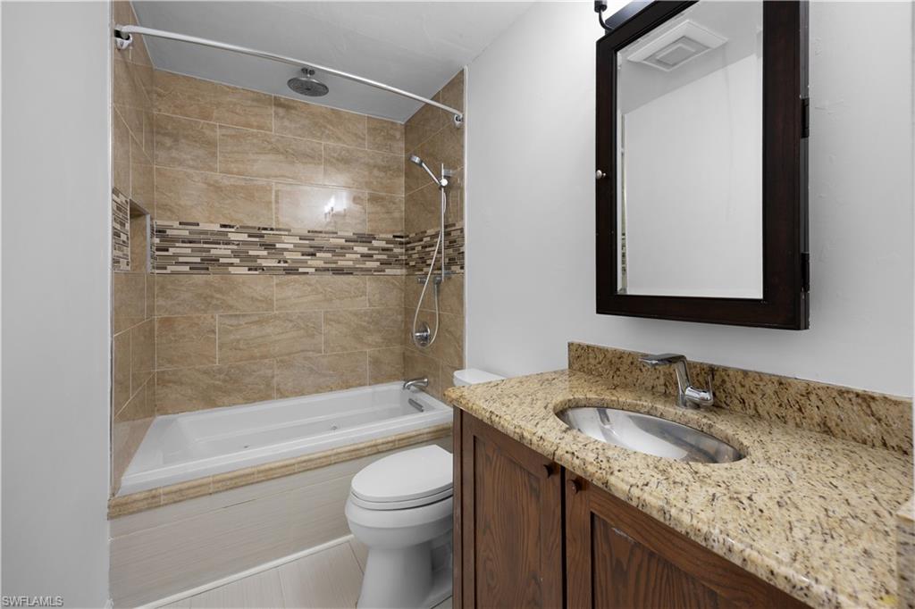 BOCA CIEGA VILLAGE - Residential