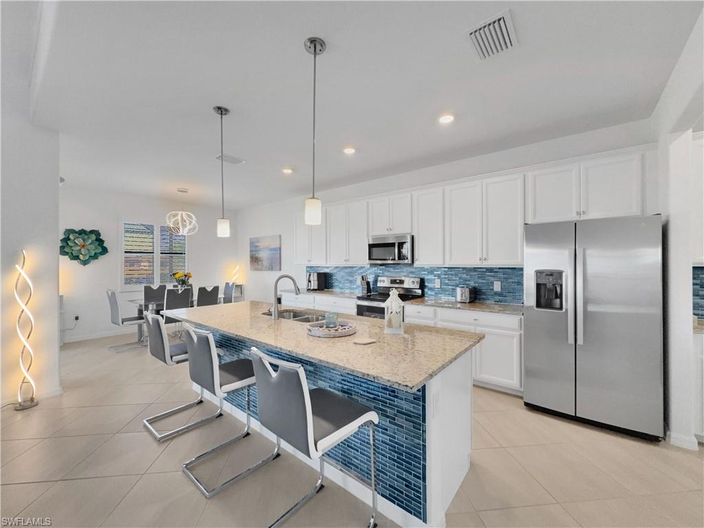 PORTICO - Residential