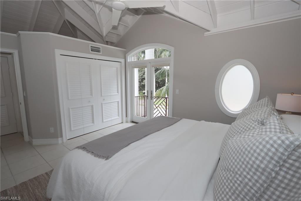 OLDE NAPLES - Residential Lease