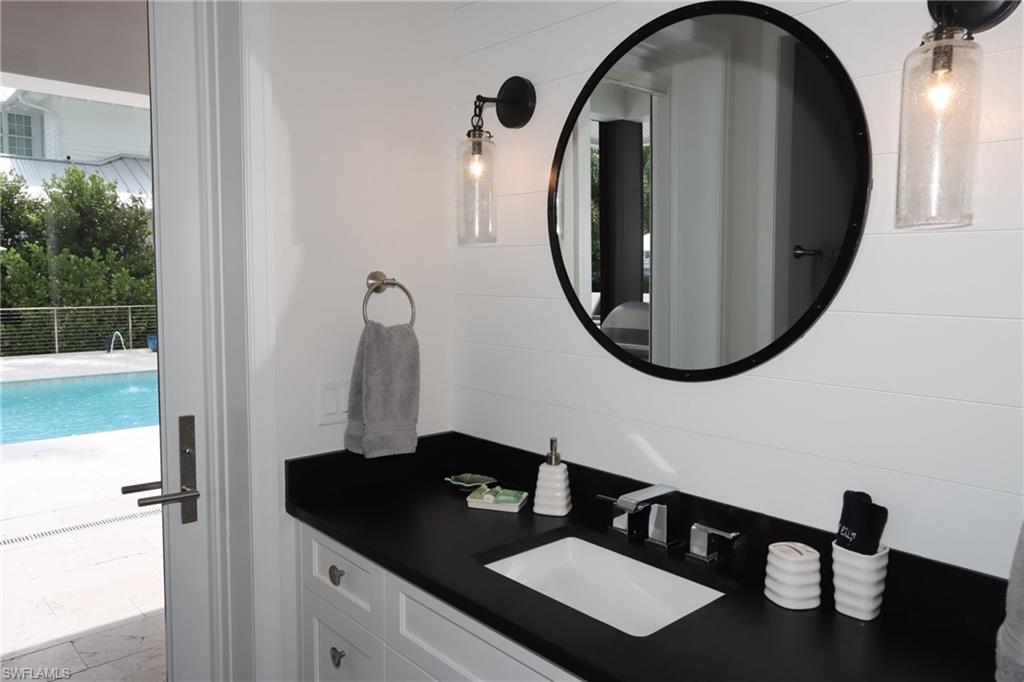 OLDE NAPLES - Residential Lease