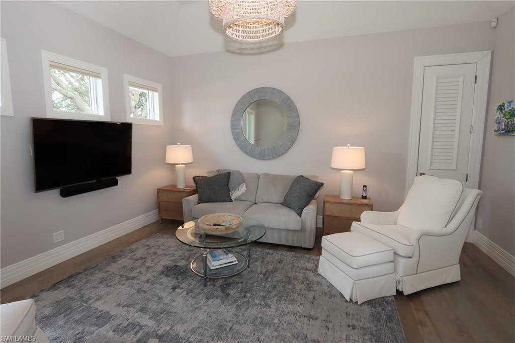 OLDE NAPLES - Residential Lease