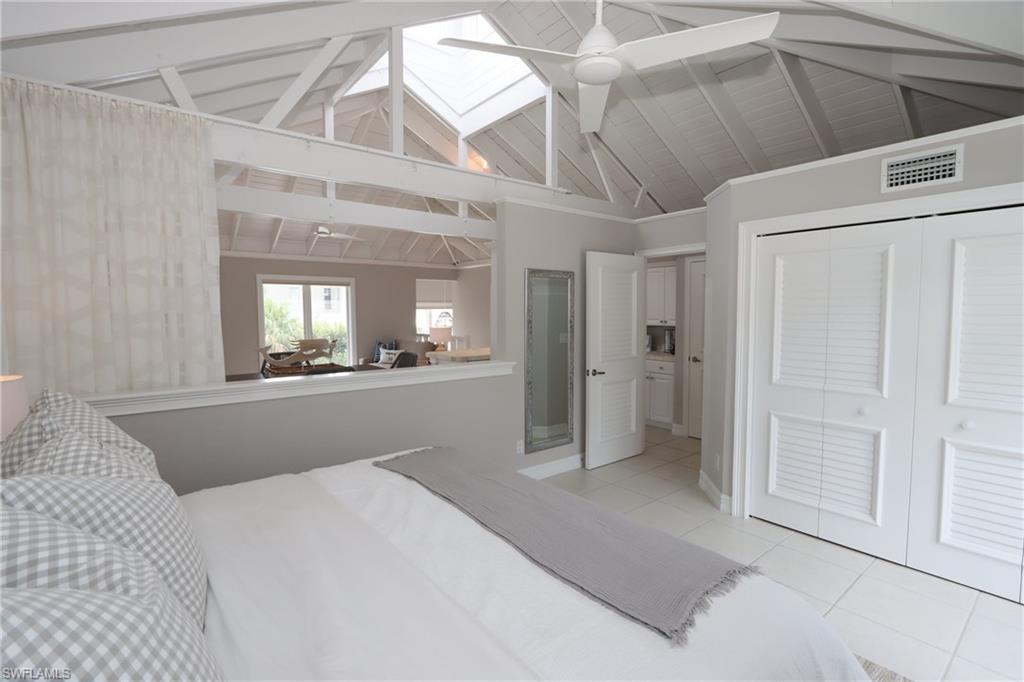 OLDE NAPLES - Residential Lease