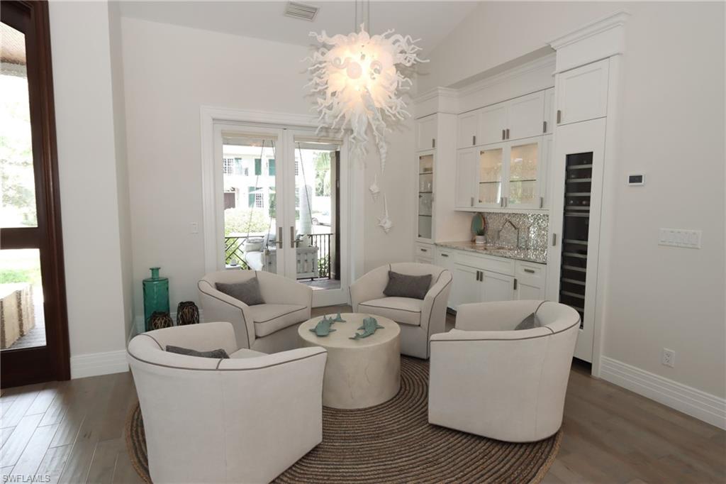 OLDE NAPLES - Residential Lease