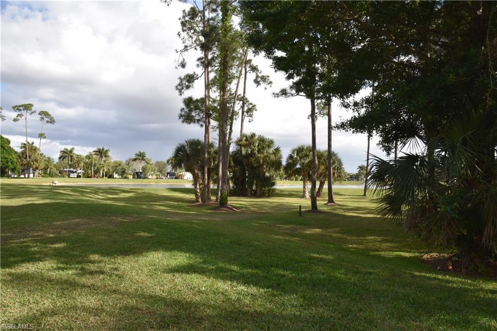 RIVERBEND MOTORCOACH RESORT - Land