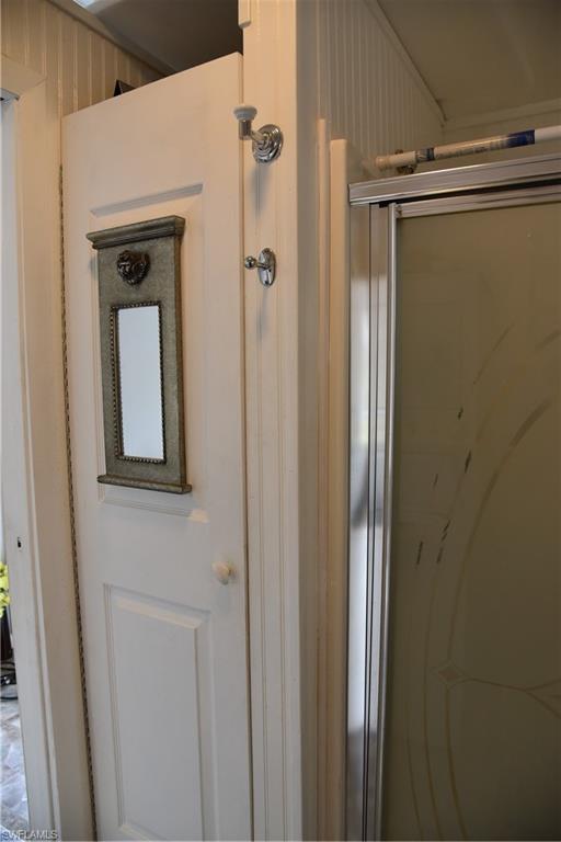 RIVERBEND MOTORCOACH RESORT - Land