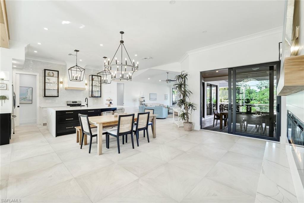 MARCO ISLAND - Residential