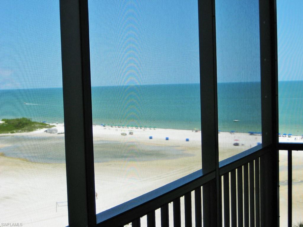 ISLAND WINDS CONDO - Residential