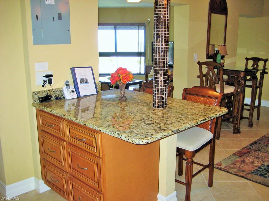 ISLAND WINDS CONDO - Residential