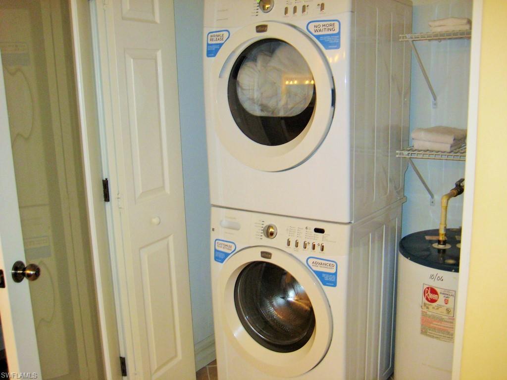 ISLAND WINDS CONDO - Residential