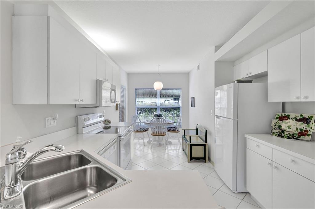 LIGHTHOUSE BAY - Residential