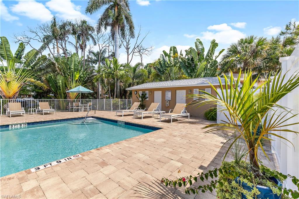 NAPLES SANDPIPER BAY CLUB - Residential