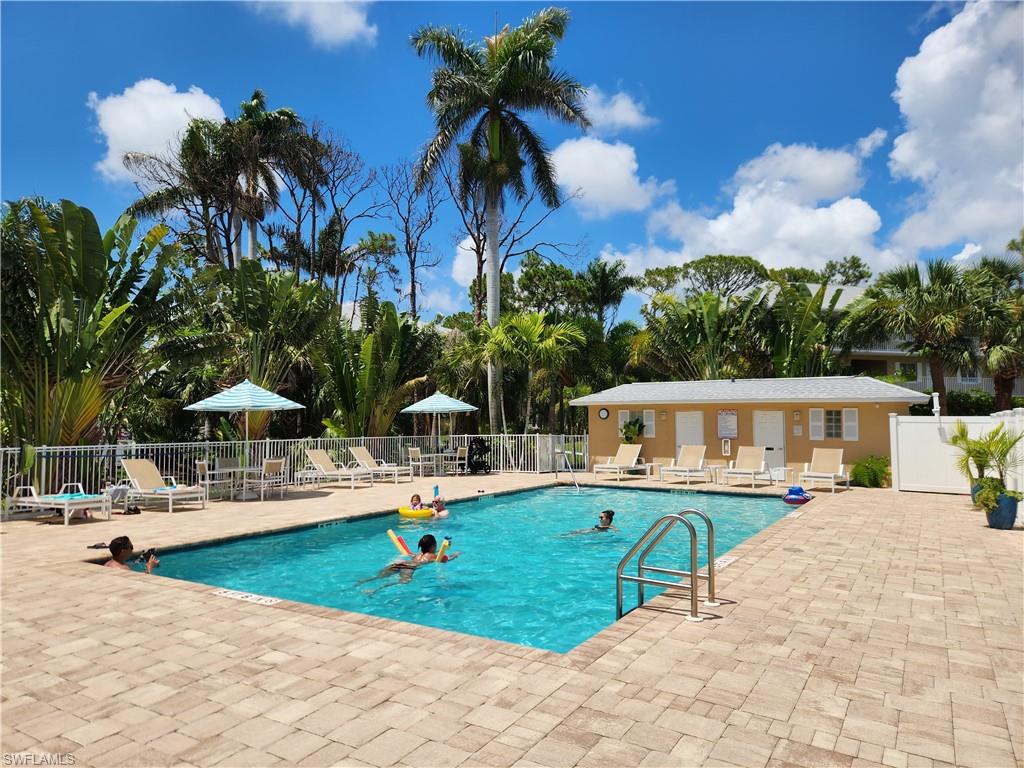 NAPLES SANDPIPER BAY CLUB - Residential