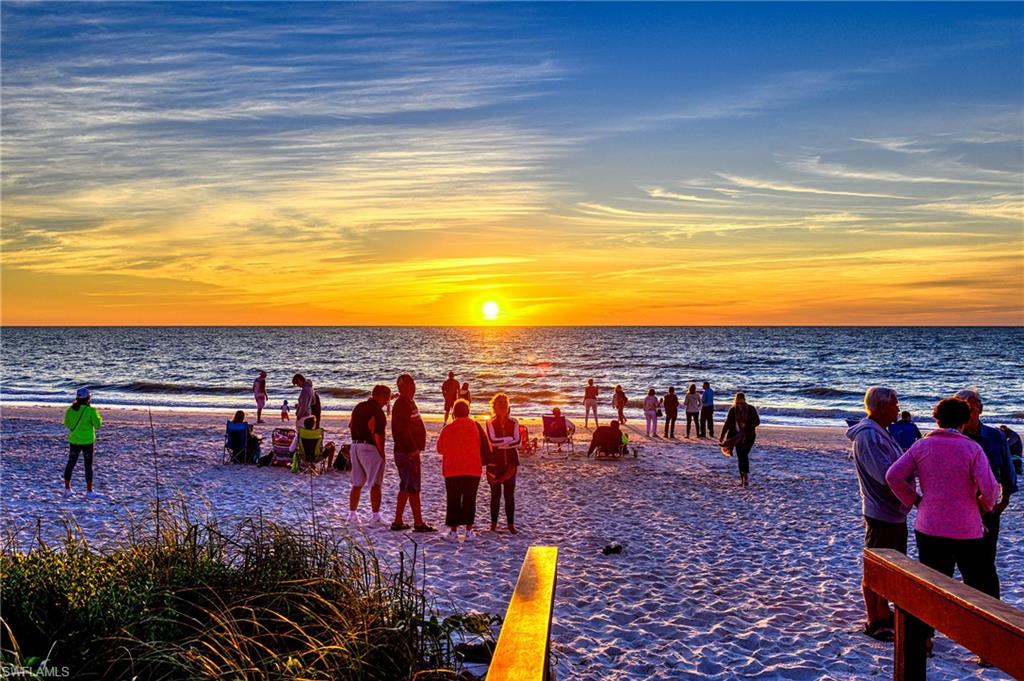 NAPLES SANDPIPER BAY CLUB - Residential