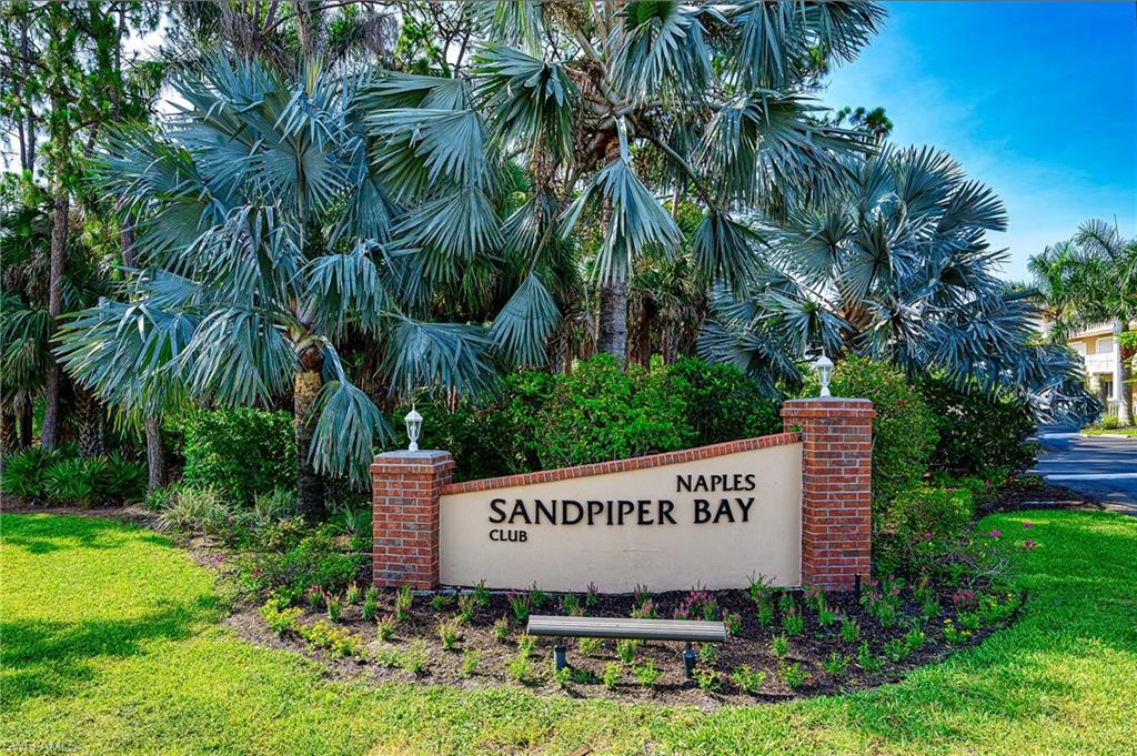 NAPLES SANDPIPER BAY CLUB - Residential