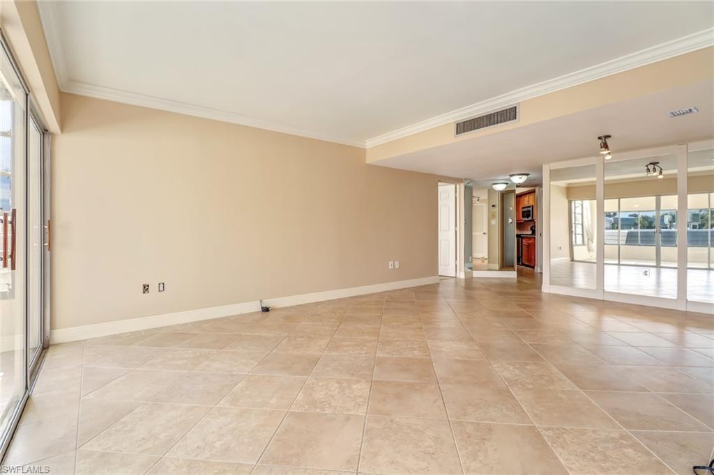 WEDGMONT - Residential